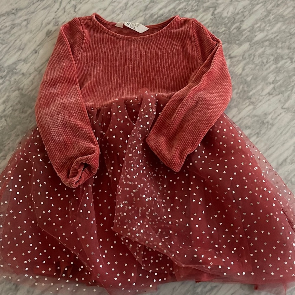 Chenille and tulle dress. H&M size 5t-6